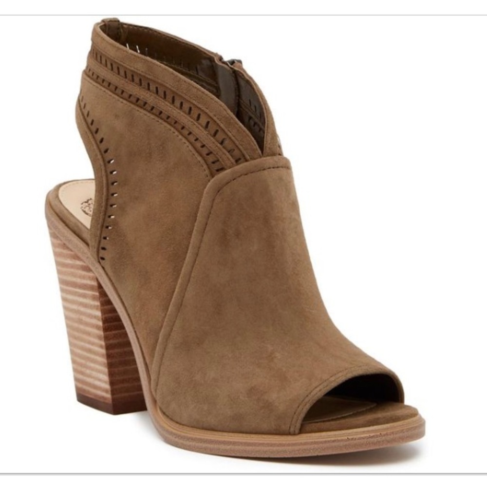 Vince Camuto Koral Open toe booties, Valleywood true suede